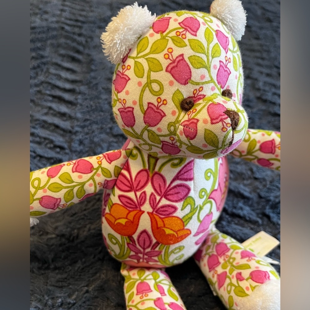 VERA BRADLEY BABY Teddy Bear Lilli Bell Pattern Floral Plush Pink Green White